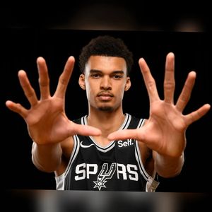 Image post by @hoopmag on Instagram