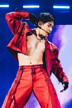 Image post by @iHeartRadio on Twitter