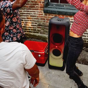 Image post by @jblaudio on Instagram