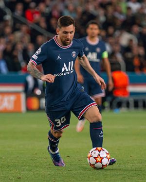 Image post by @psg on Instagram