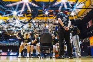 Image post by @fiuwbb on Instagram