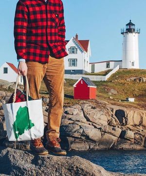 Image post by @themainemag on Instagram