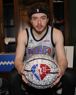 Image post by @nbaallstar on Instagram