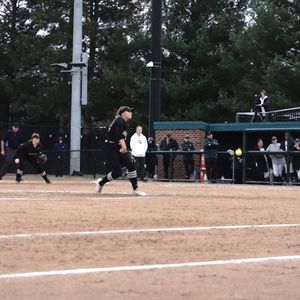 Image post by @oakland_softball on Instagram