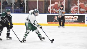 Image post by @lakeorion_varsityhockey on Instagram