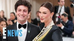 Video post by @enews on YouTube