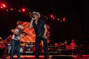 Image post by @jonpardi on Instagram