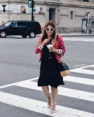 Image post by @byohlola on Instagram