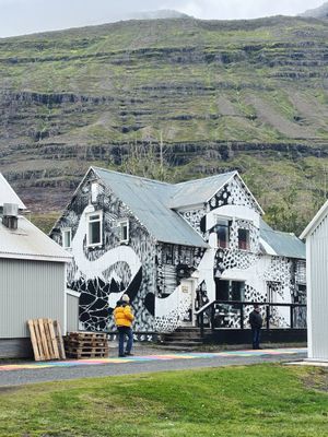 Image post by @KirstenAlana on Twitter