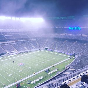 Image post by @metlifestadium on Instagram