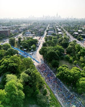 Image post by @chicagobucketlist on Instagram