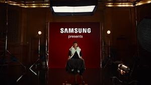 Video post by @samsungus on YouTube