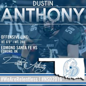 Image post by @drakebulldogsfb on Instagram