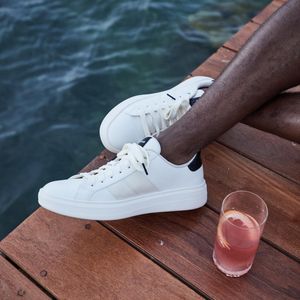 Image post by @dsw on Instagram