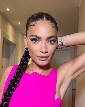 Image post by @fentybeauty on Instagram