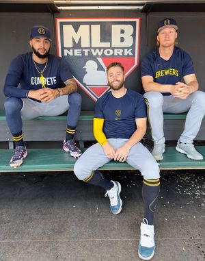 Image post by @Brewers on Twitter