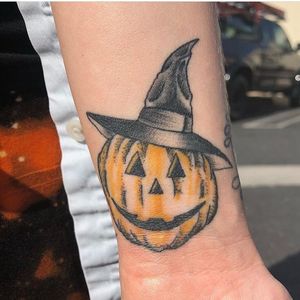 Image post by @clearvisiontattoo on Instagram