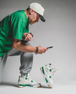 Image post by @ad__sneaks on Instagram