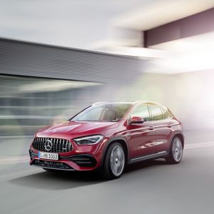 Image post by @mercedesamg on Instagram