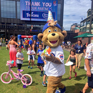 Image post by @clarkthecub on Instagram