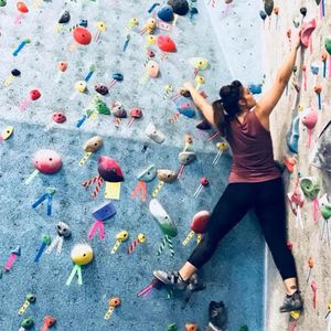 Image post by @yogapartylive on Instagram