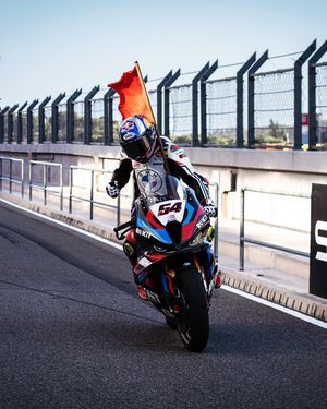 Image post by @bmwmotorradusa on Instagram