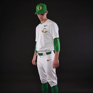 Image post by @oregonbaseball on Instagram