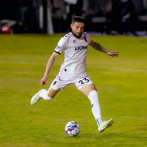 Image post by @lvlightsfc on Instagram