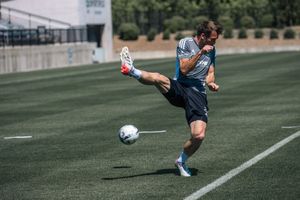 Image post by @fuchsofficial on Twitter