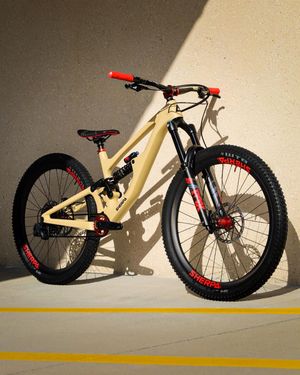 Image post by @ridesherpa on Instagram