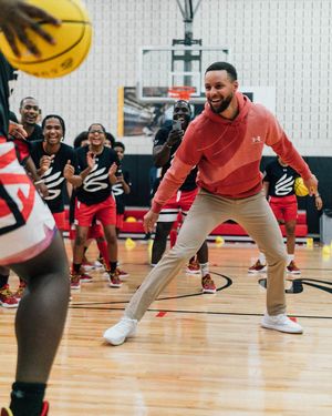 Image post by @currybrand on Instagram