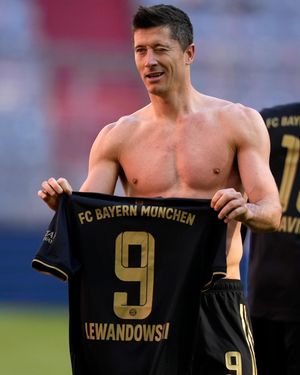 Image post by @fcbayern on Instagram