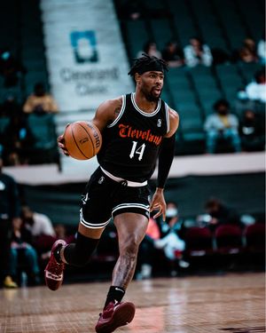 Image post by @chargecle on Instagram