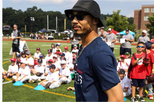 Image post by @mookiebetts on Instagram