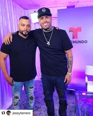 Image post by @nickyjam on Instagram
