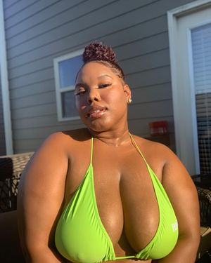 Image post by @meechferguson on Instagram