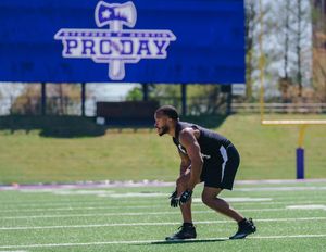 Image post by @SFA_Football on Twitter