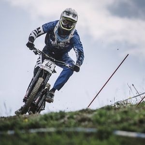Image post by @foxmtb on Instagram