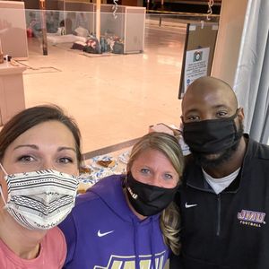 Image post by @jmusoftball on Instagram