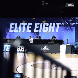 Video post by @marchmadnessmbb on Twitter