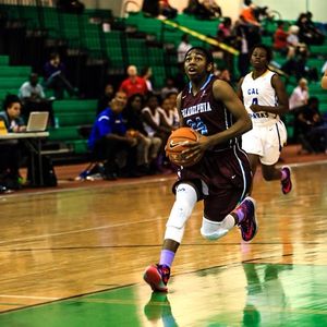 Image post by @nikegirlseybl on Instagram