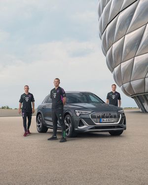 Image post by @fcbayern on Instagram