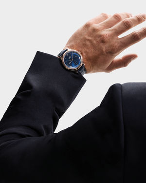 Image post by @omega on Instagram