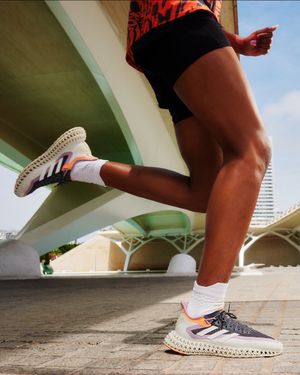 Image post by @adidasrunning on Twitter