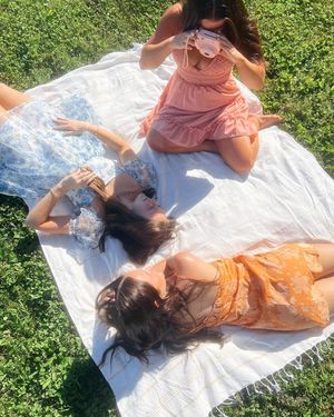Image post by @charlottezta on Instagram