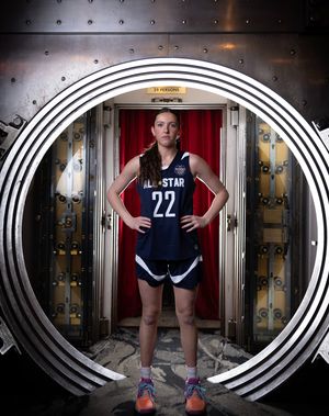 Image post by @drakewbb on Instagram