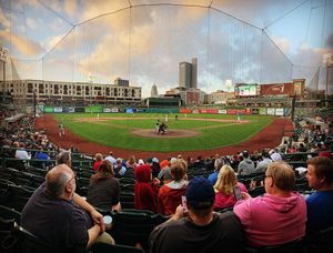 Image post by @tincaps on Instagram