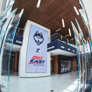 Image post by @uconnmbb on Instagram
