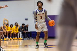 Image post by @milescollege_mbb on Instagram