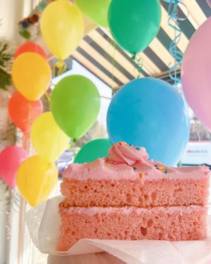 Image post by @goldenrodpastries on Instagram